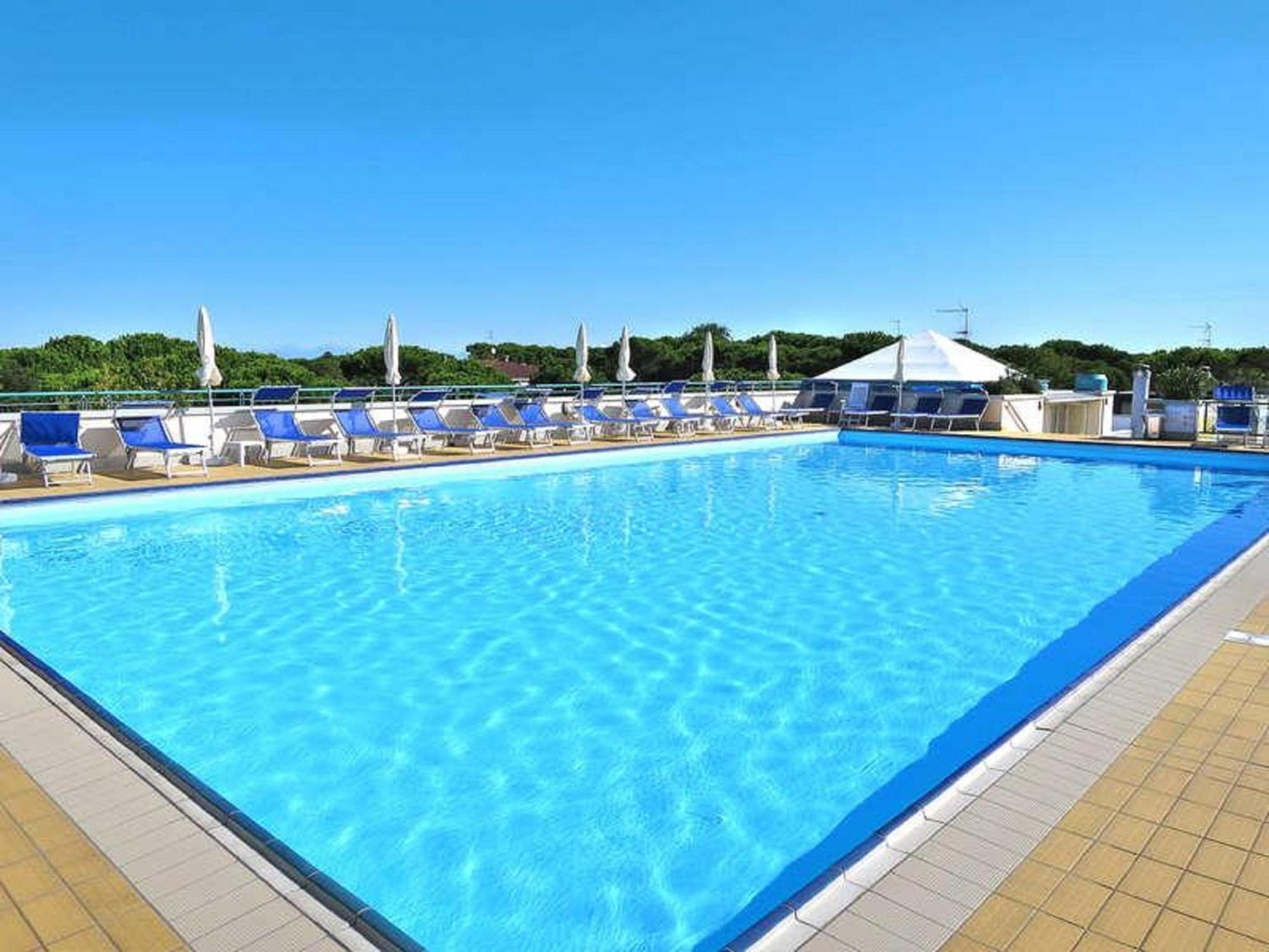 Residence Pinewood Бибионе Экстерьер фото