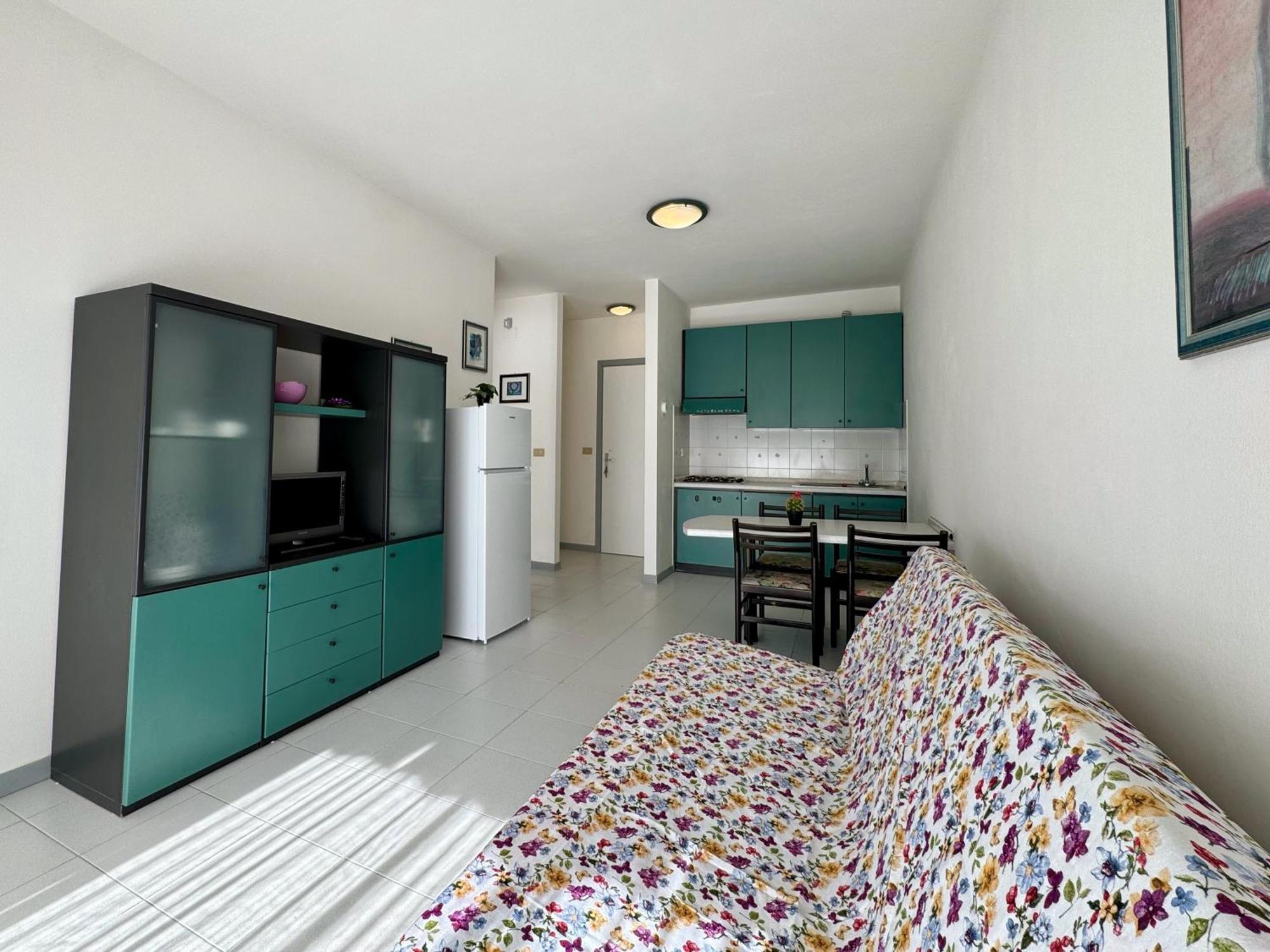 Residence Pinewood Бибионе Экстерьер фото